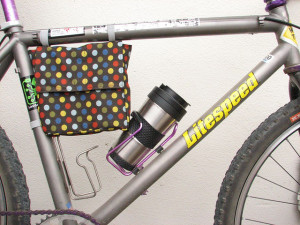 Praktikus bicikli táska